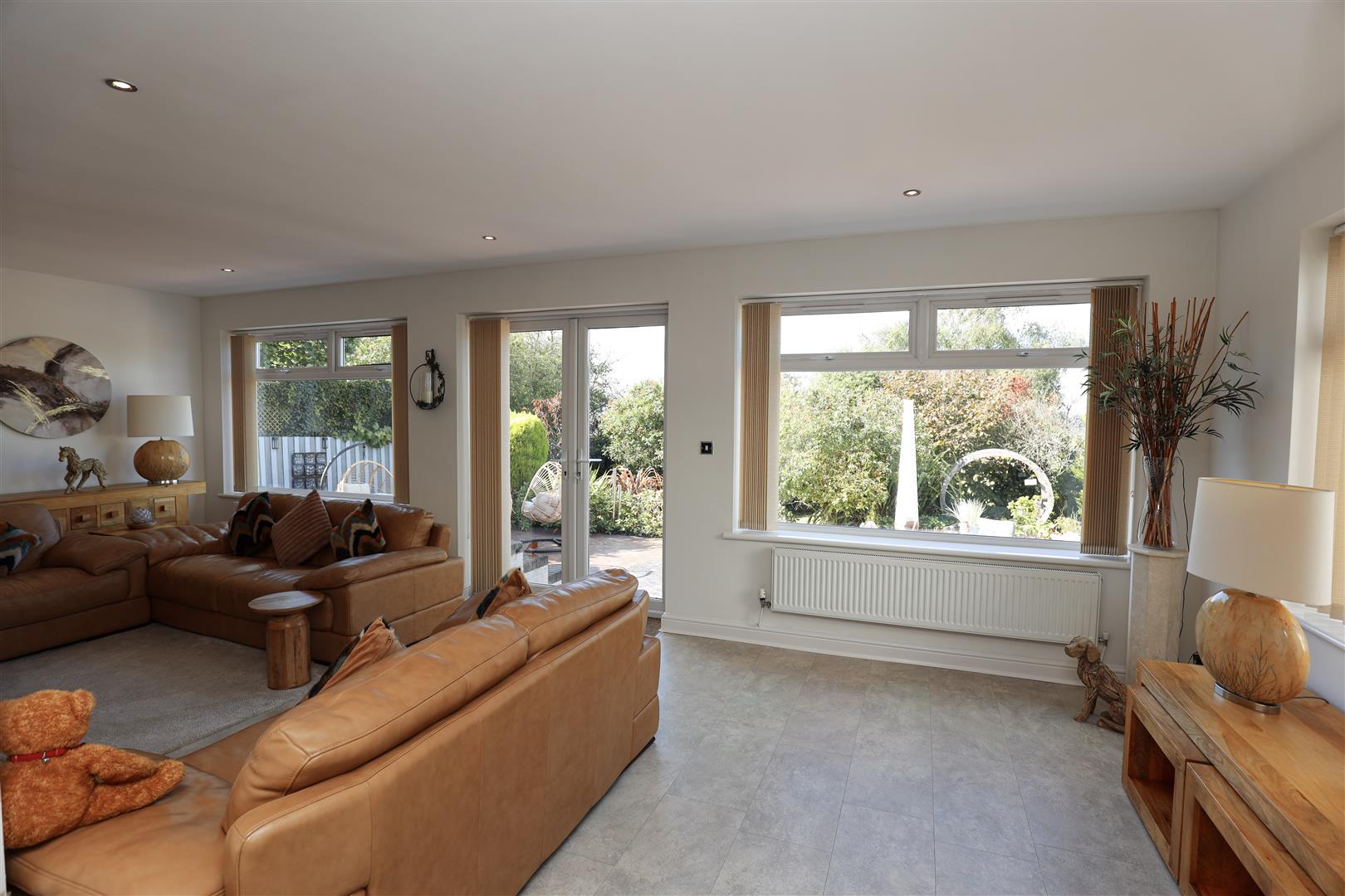 Peppercorn Lodge, 182 Port Road East, Barry, Vale of Glamorgan, CF62 9PZ